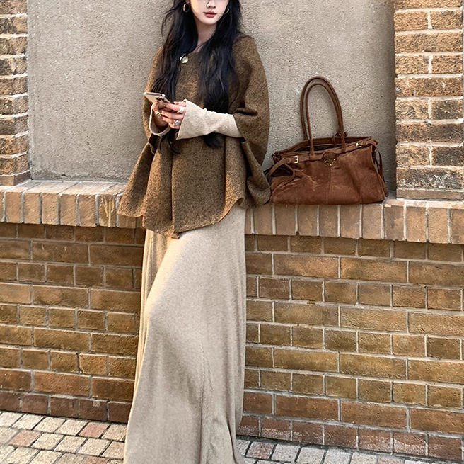 2025 Autumn/Winter Luxury New Designer Jacket Top Stunning Women's Top New Shawl Social Style design Short Coat