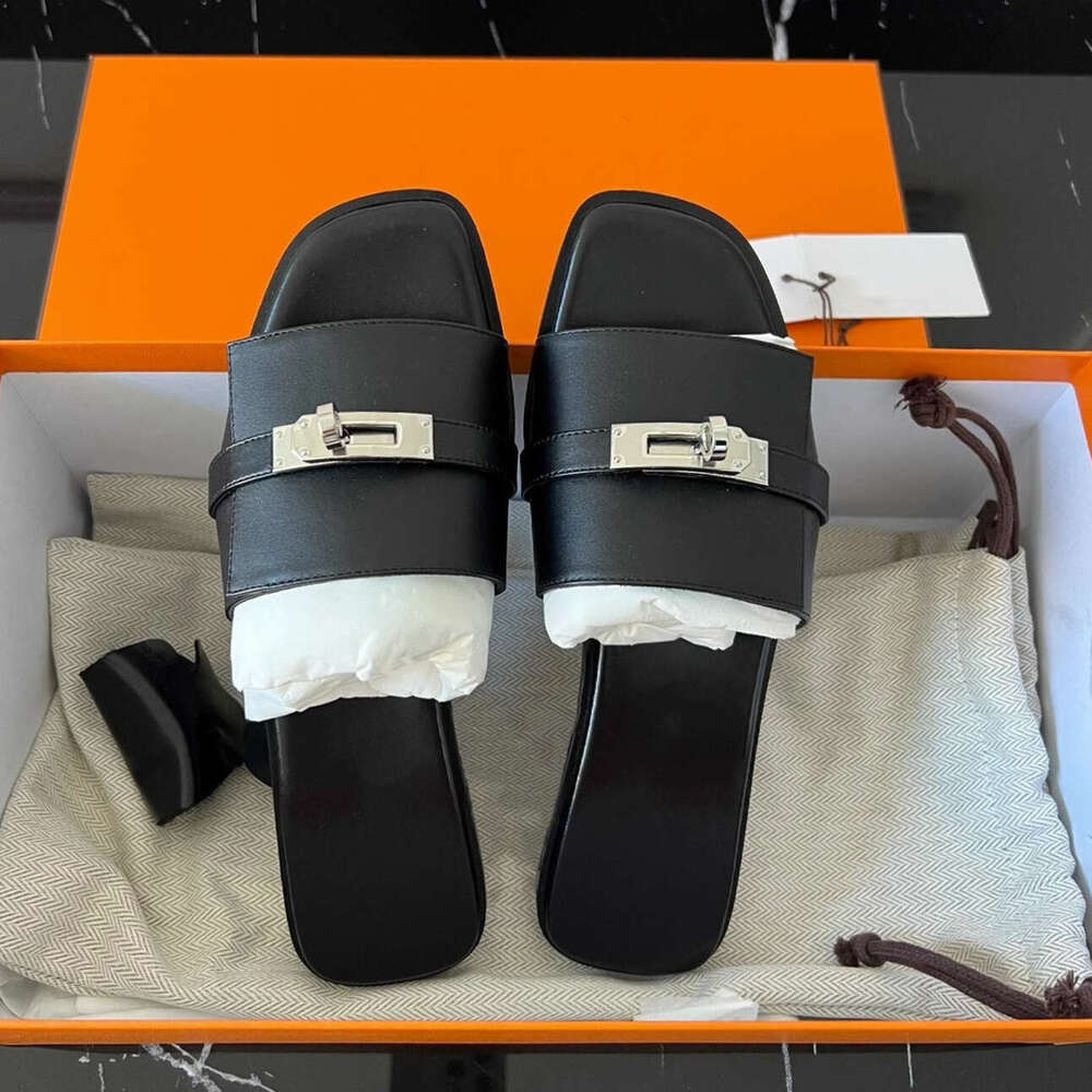 French Style Genuine Leather Lock Buckle One-Strap Sandals for Women Summer Outdoor Wear Internet Celebrity Fashion Flat Beach Slippers