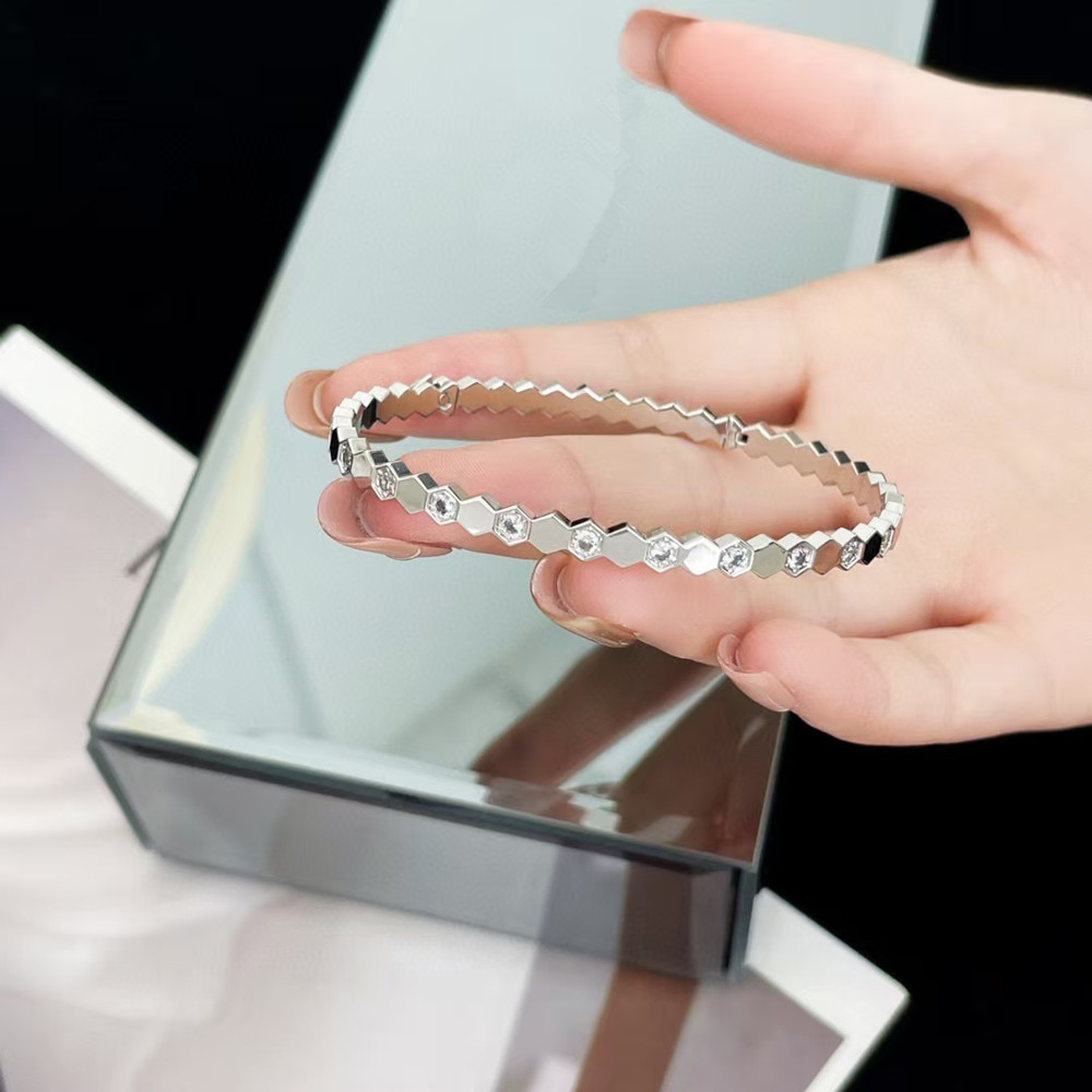 Jewlery Designer For Women High Version V AU750 Honeycomb Bracelet Plated 18k Rose Gold Inlaid with Diamonds