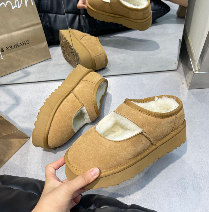 The new autumn and winter style of Mary Jane snow boots made of cowhide and wool thick-soled height-increasing casual anti-slip warm and fleece