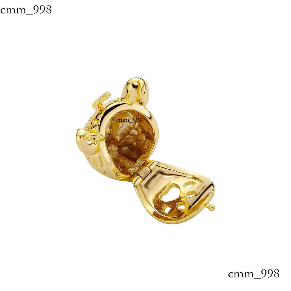Hip Hop Animal Head Pendant Versatile Personality Moissanite chain Internet Celebrity Jewelry Sweater Chain Men's Necklace Women's