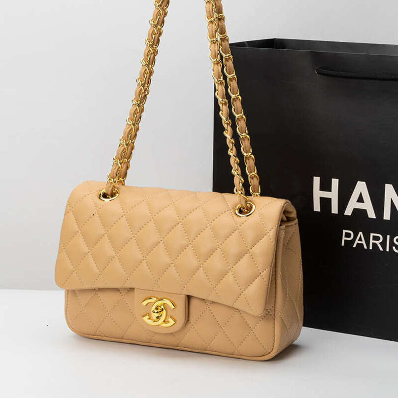 designer bag Luxury bag 2025 new Classic Quilted Versatile Genuine Leather Crossbody Small Chanel Style High-end Texture Women's Bag