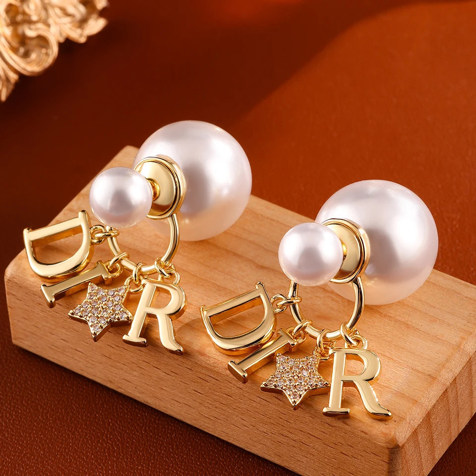 Stud Elegant Business Pearl Star Earrings Suitable For Women To Wear Fashionable Jewelry Travel Banquets And Parties 251011