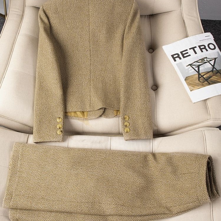 2025 Autumn/Winter New Top Social Elegant Luxury Design Women's Suit Designer Jacket Commuter fashion Fashion Small Jacket Set