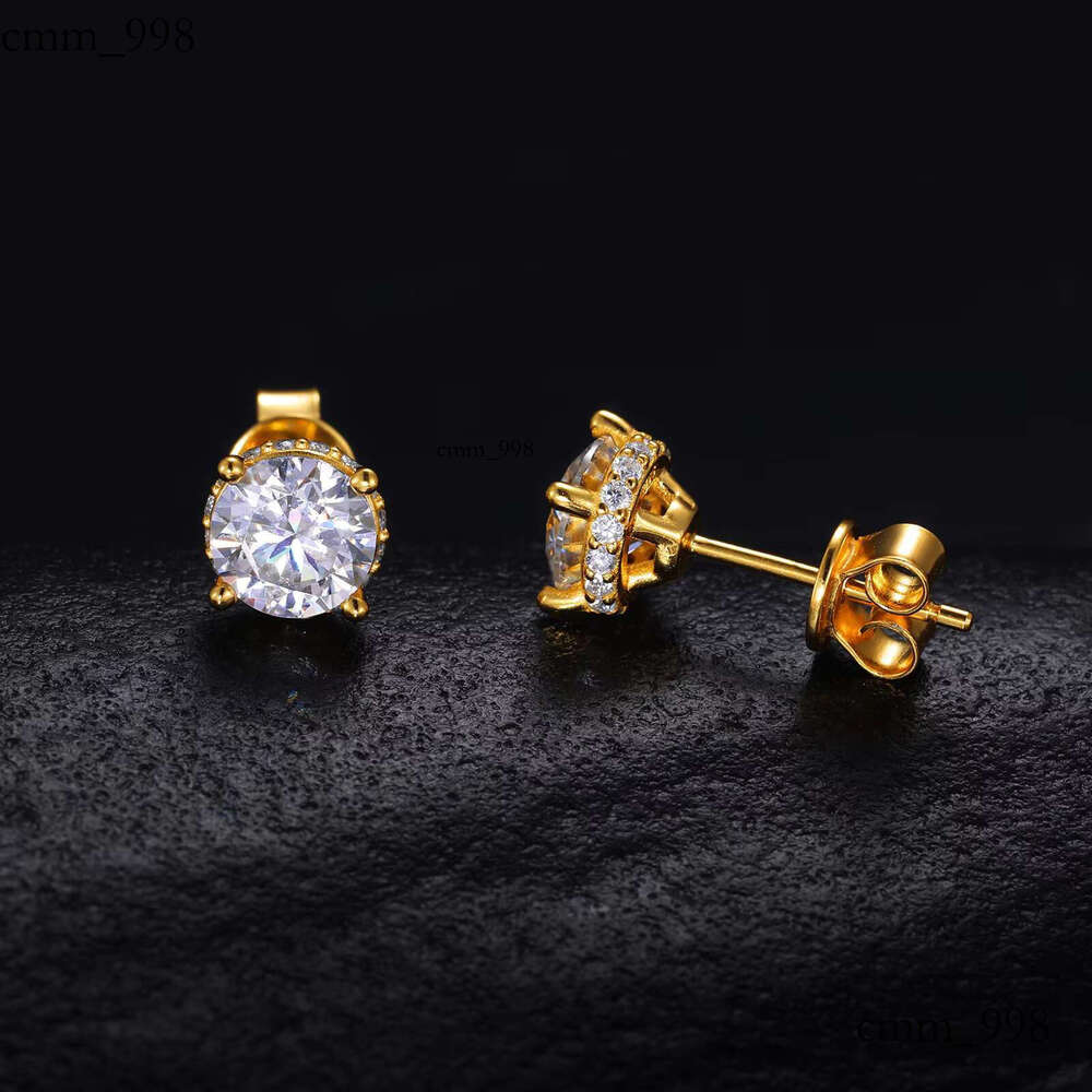 Hot S Sier D Color 6mm Moissanite Earrings Classic Four Claw Design Simple All-Match Accessories