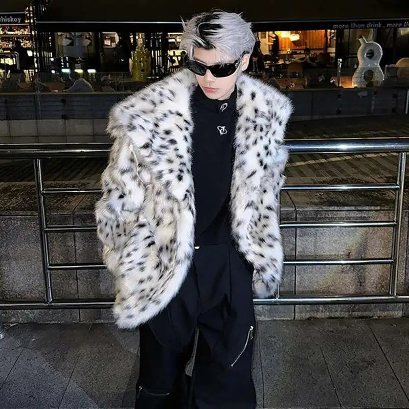 LUZHEN Leopard Print Niche Fur Tops Turndown Collar Personalized Functional Warm Coat Elegance Trendy Male LZ7986 251011