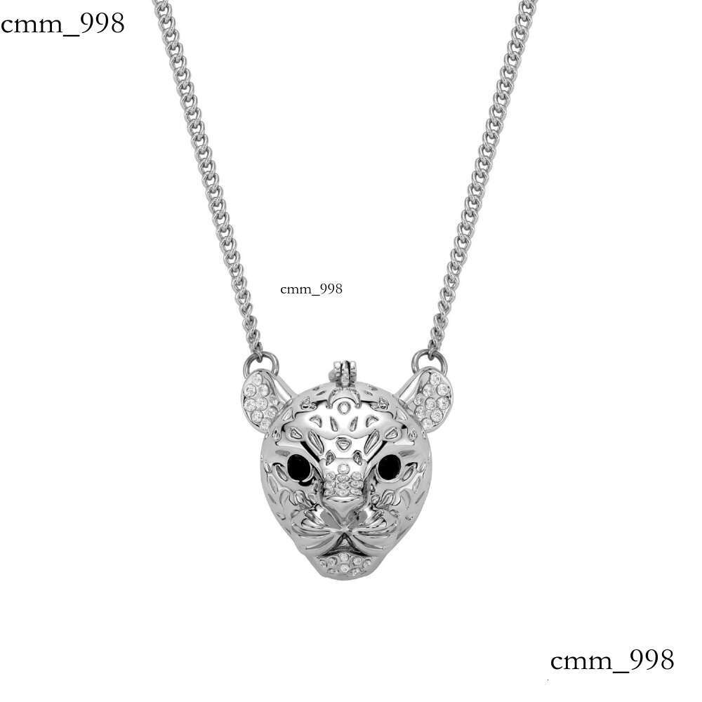 Hip Hop Animal Head Pendant Versatile Personality Moissanite chain Internet Celebrity Jewelry Sweater Chain Men's Necklace Women's