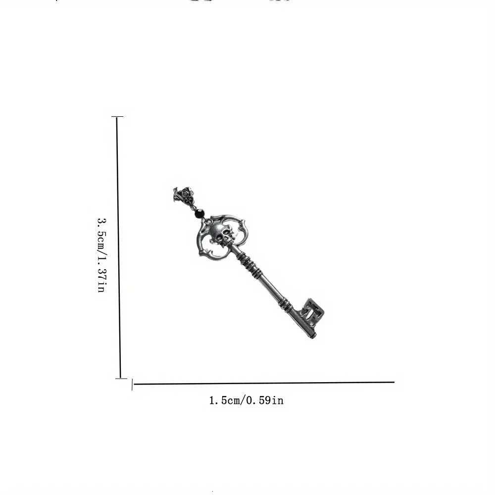 Trendy Europe and The United States Gothic Party Dark Skull Lover Key Necklace designer necklace for jewelry woman necklace designer for women Y2K nec
