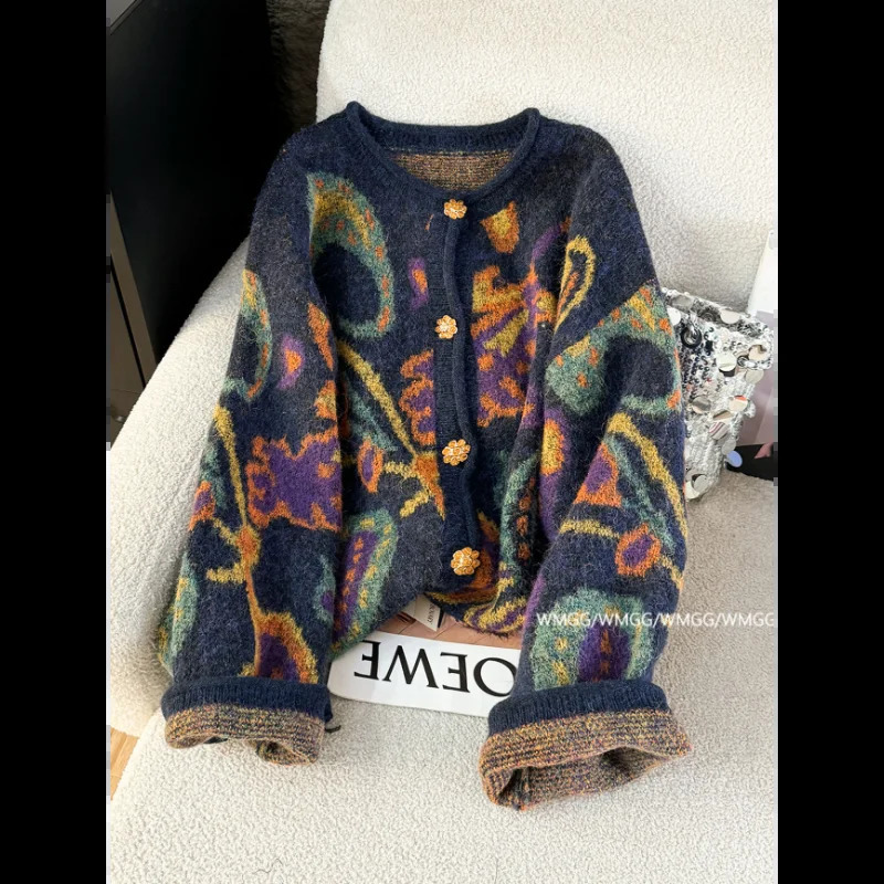 Sweater Cardigan for Women Winter Thickened Metal le Retro Fashionable Embroidery Soft Glutinous Lazy Knitted Jacket 251009