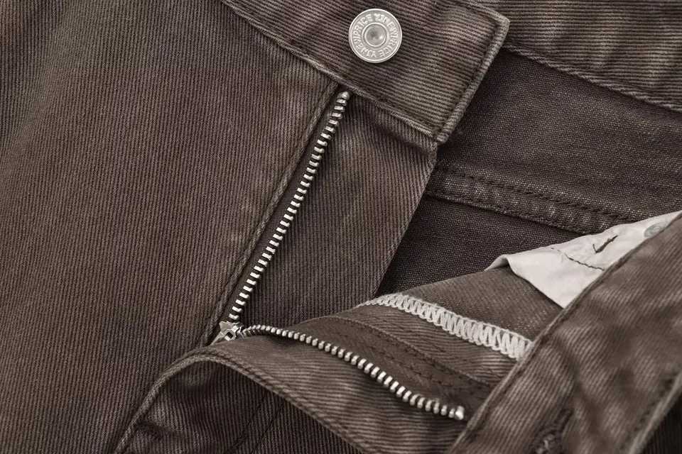 Maxdutti Fashion Ladies Commuting Mom Jeans Minimalist Retro Brown Washed Denim Pants Medium Waist Straight Jeans WomenT251013