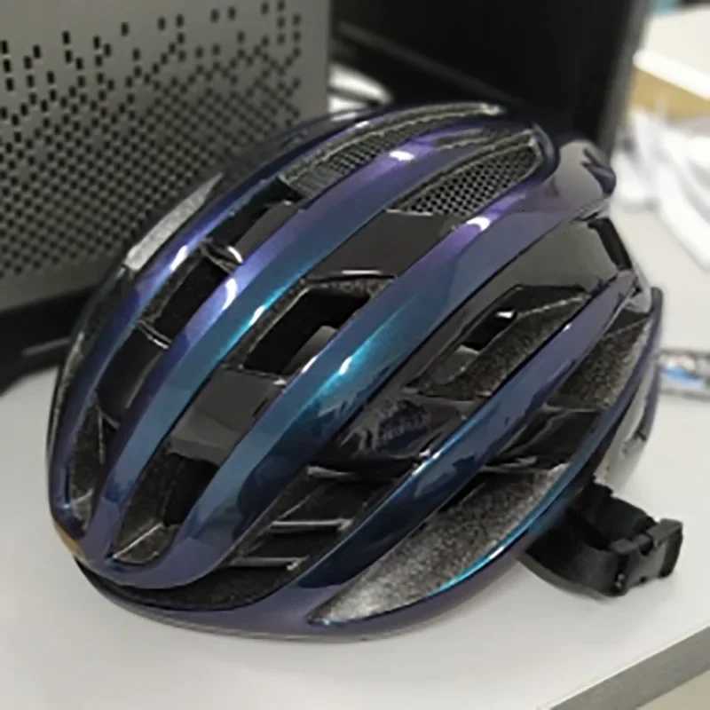 Ultralight Outdoor Sports Aero Cycling Helmet MTB Mountain Road Bike Helmet Bicycle Men Women Style Safely Cap Capacete Ciclismo D251013