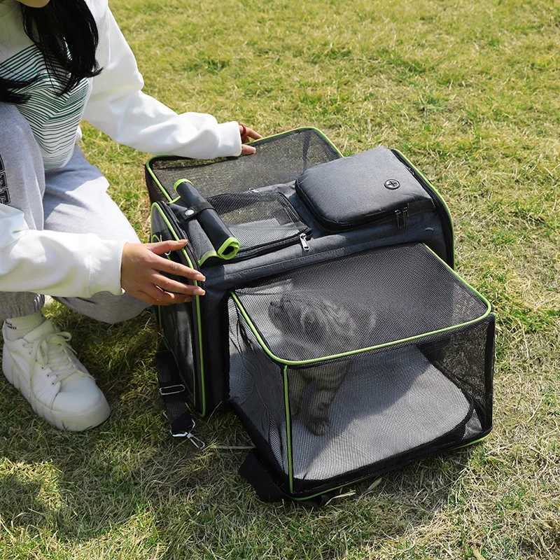 Breathable and Foldable Cat Backpack for Outdoor Travel Portable Pet Carrier with Large Capacity C251013