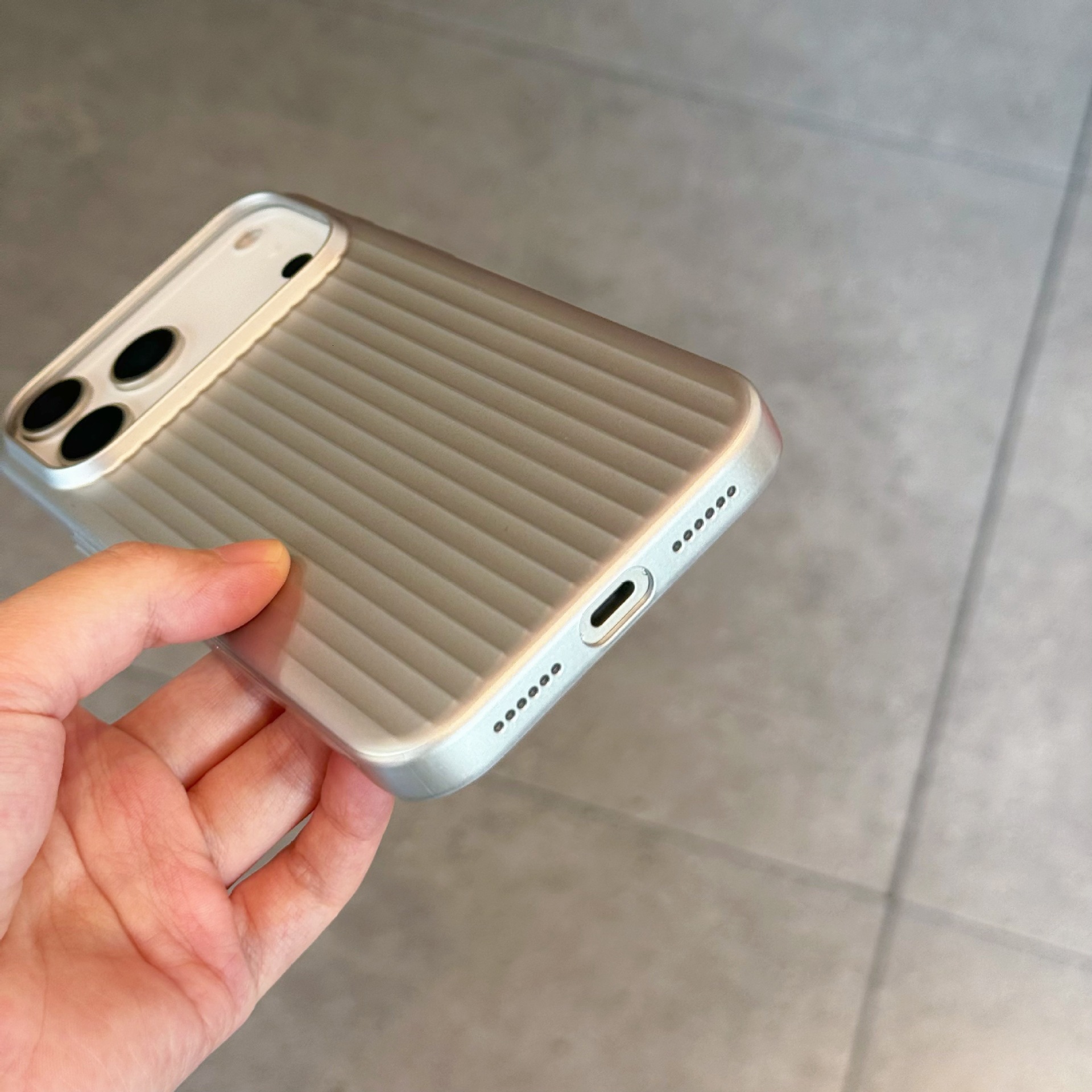 Suitable for iPhone 17 Magnetic Wireless Charging Matte Hard Pc Cover 16 Phone Case iPhone 15 Pro Max Shockproof Protective Cover