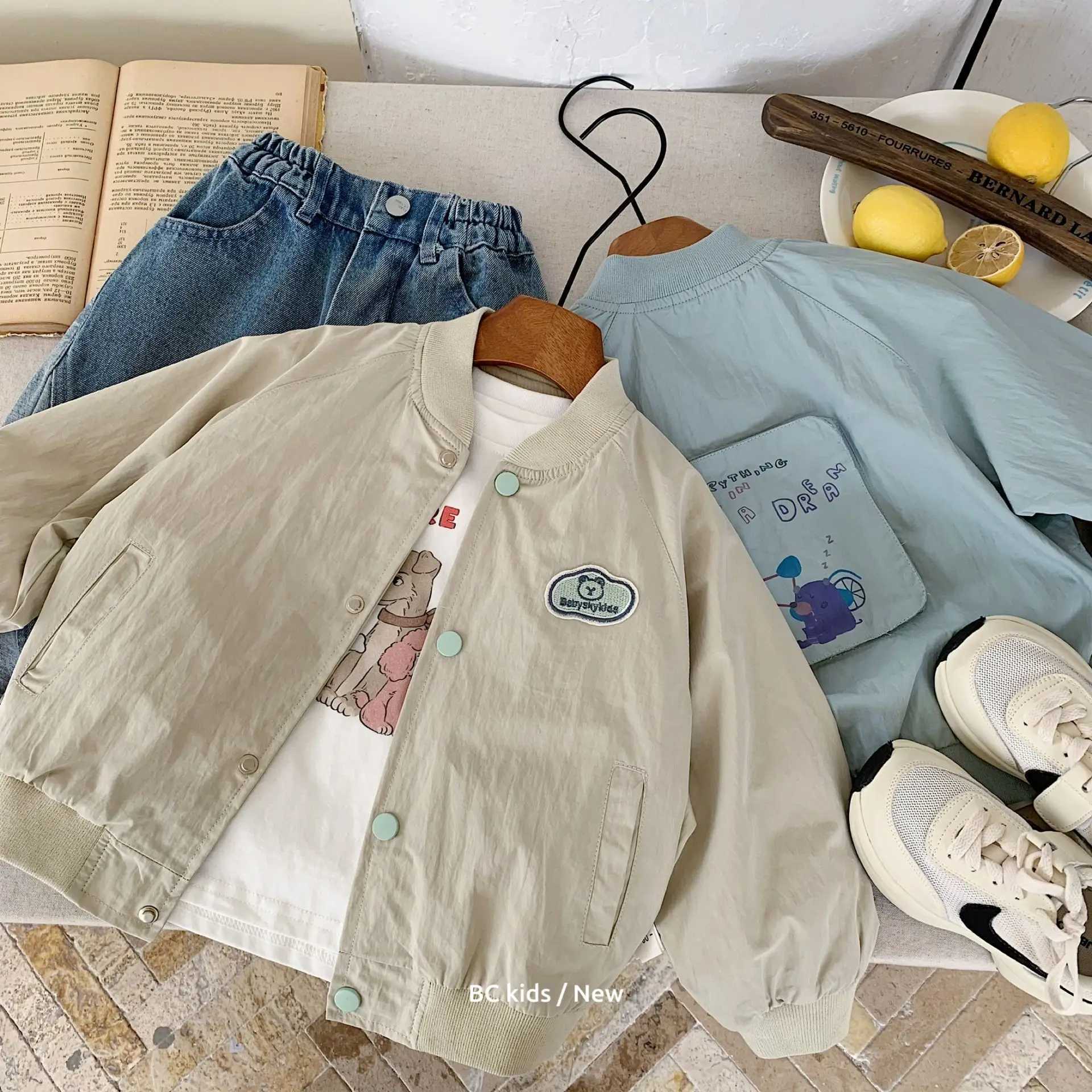 Baby Boys Autumn Coats New Loose Bear Printed Single Breasted Toddler Boys Jacket Round Neck Long Sleeves 18Y Boys Outerwear C251013