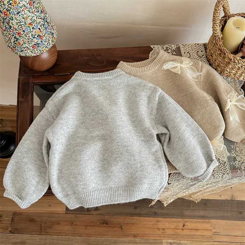 Korean Girls Solid Color Sweaters Cute Bow Children Clothing Autumn Winter Baby Kids Sweet Princess Knitted Sweater 110Y C251013