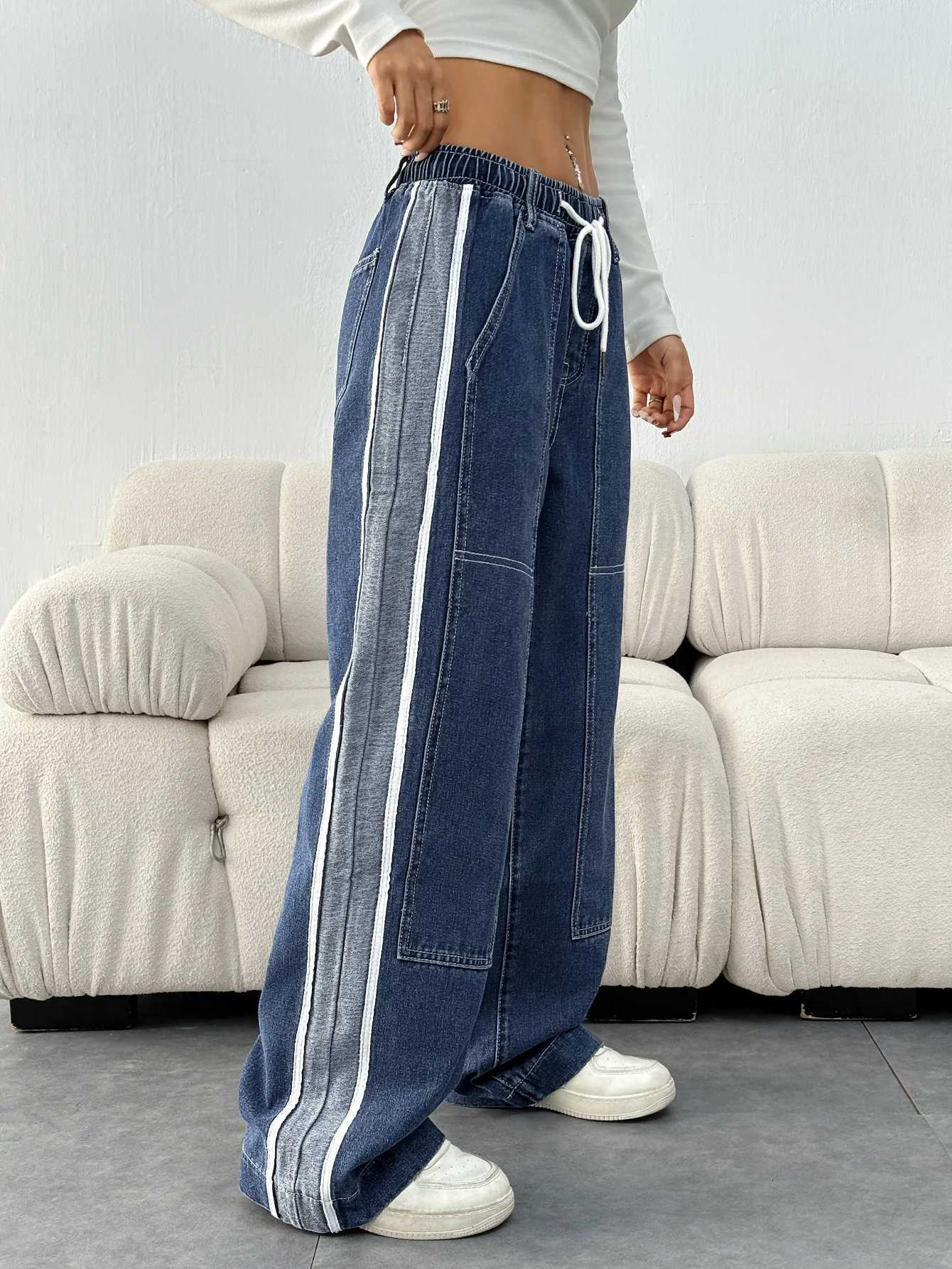 Womens Casual Style Loose Fit Jeans with Drawstring Waist and Slant Pockets Color Block Patchwork Denim Machine WashableT251013