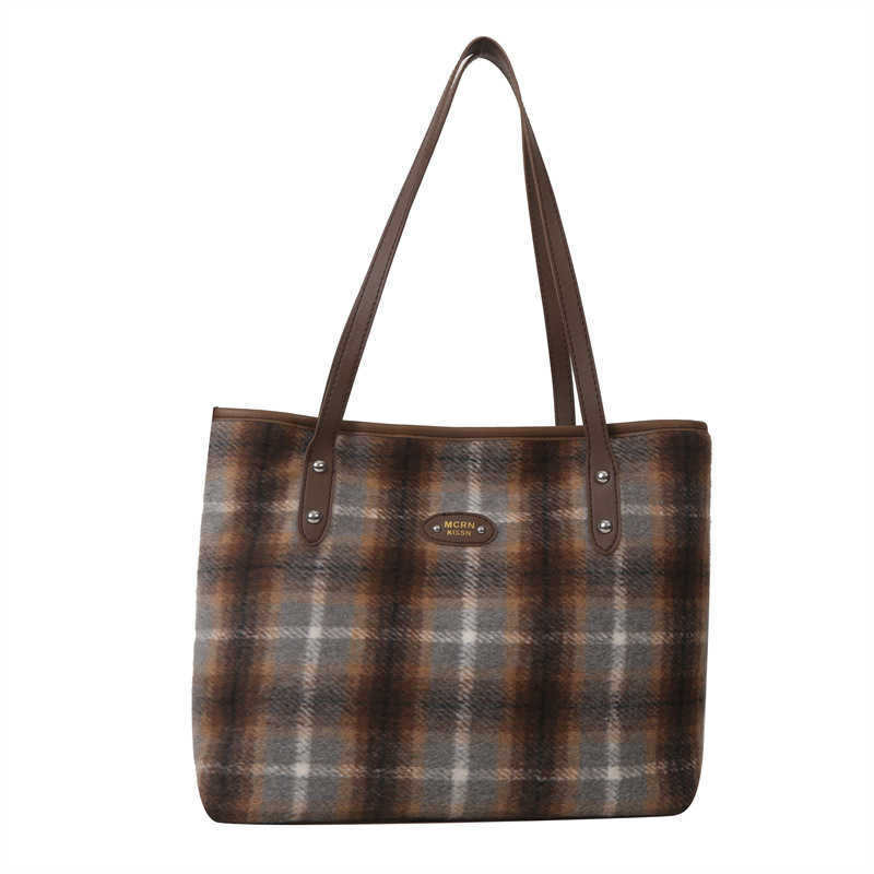 Niche Tote Bag for Women 2023 New Plaid Shoulder Bag Versatile Bag Trendy Plaid Underarm Bag H251013