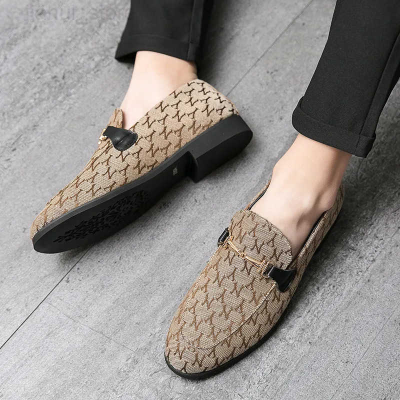 2025 Classic Luxury Man Moccasin Shoes Fashion Designer Men Loafers Comfortable Flat Shoes Slip On Casual Dress Shoes For Men M251013
