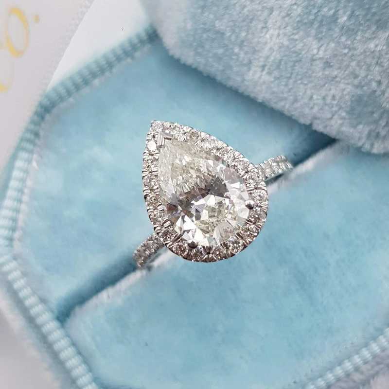 Vintage Style Pear Shape Engagement Ring Silve Color Promise Wedding Ring Trends Fancy Cubic Zirconia Jewelry Birthday Gift D251013