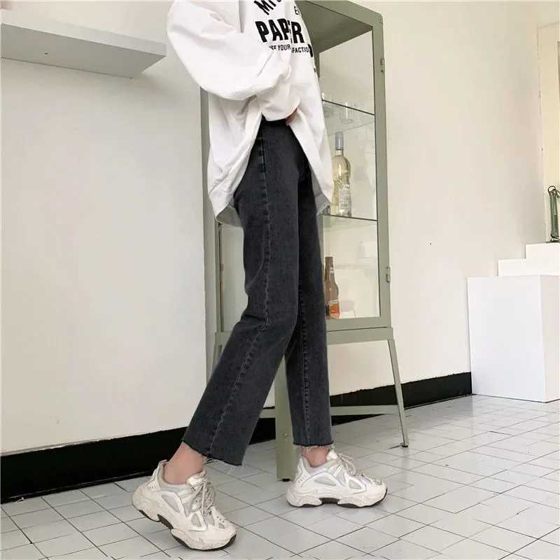 High Waist Elastic Denim Jeans Womens Loose Straight Slimming Student Versatile Small Size Nine Tube Pants TrendyT251013