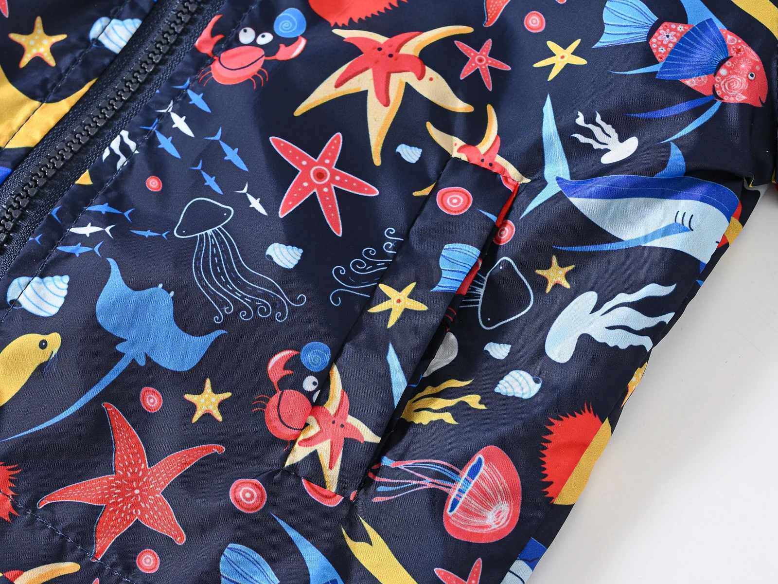 Boys and Girls Wind Cap Coat Assorted Cartoon Pattern Printed Zipper Coat Children Spring Wear C251013