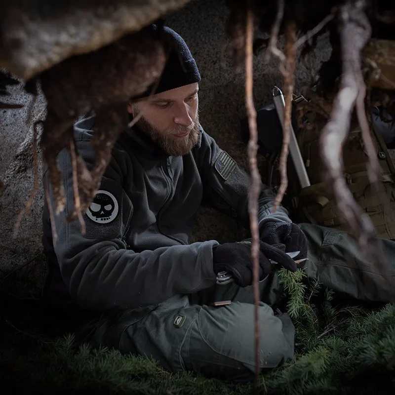 Mens Tactical Fece s Work Coats Hooded Safari Coats Outdoor Warm Cam Climbing Fishing Hiking king Windbreaker Y251013