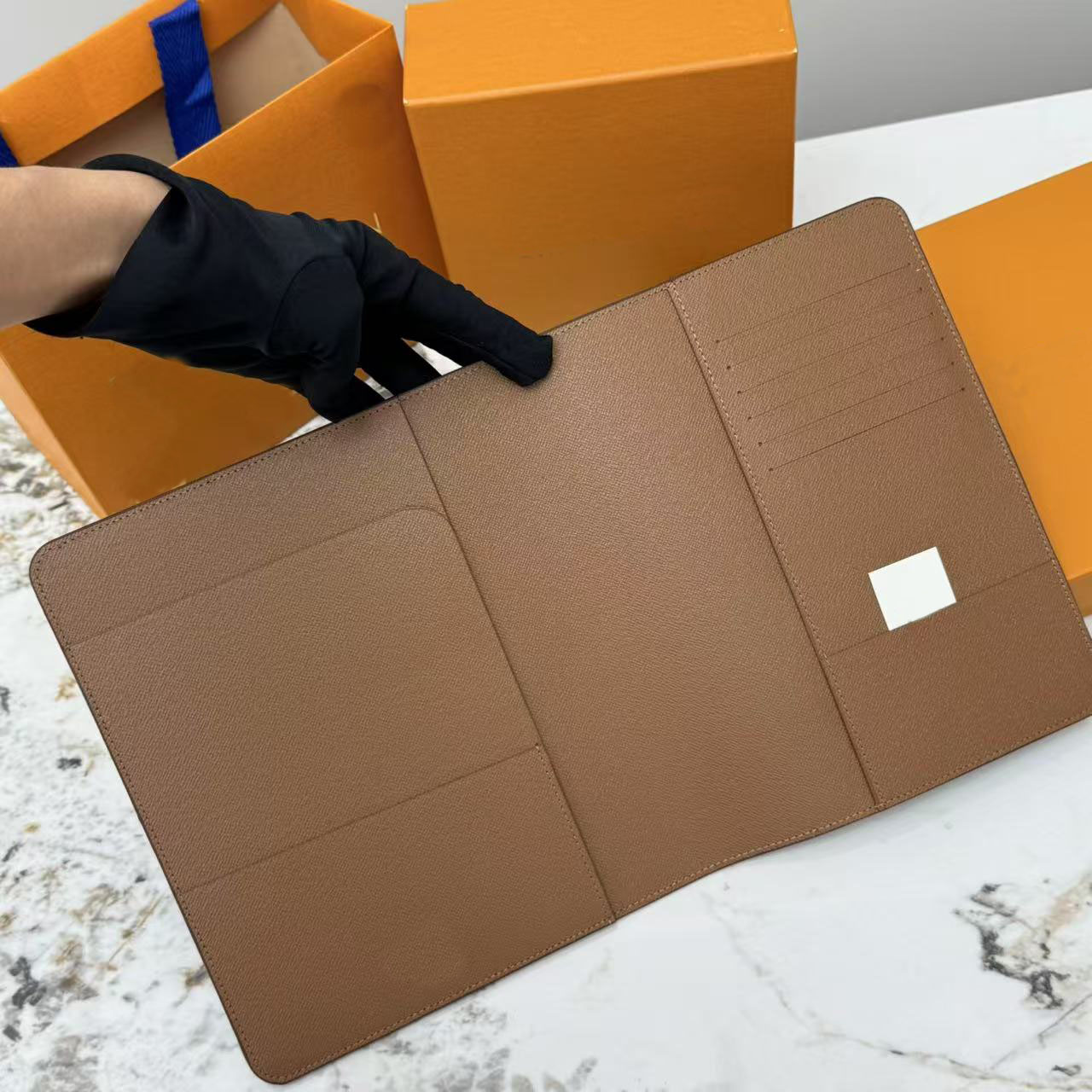 Designer Agenda Large Desk agenda Cover Holders Business Notebook Diary Protective Case Card Holder Wallets Desktop Designers Notepad unisex Size:23cm