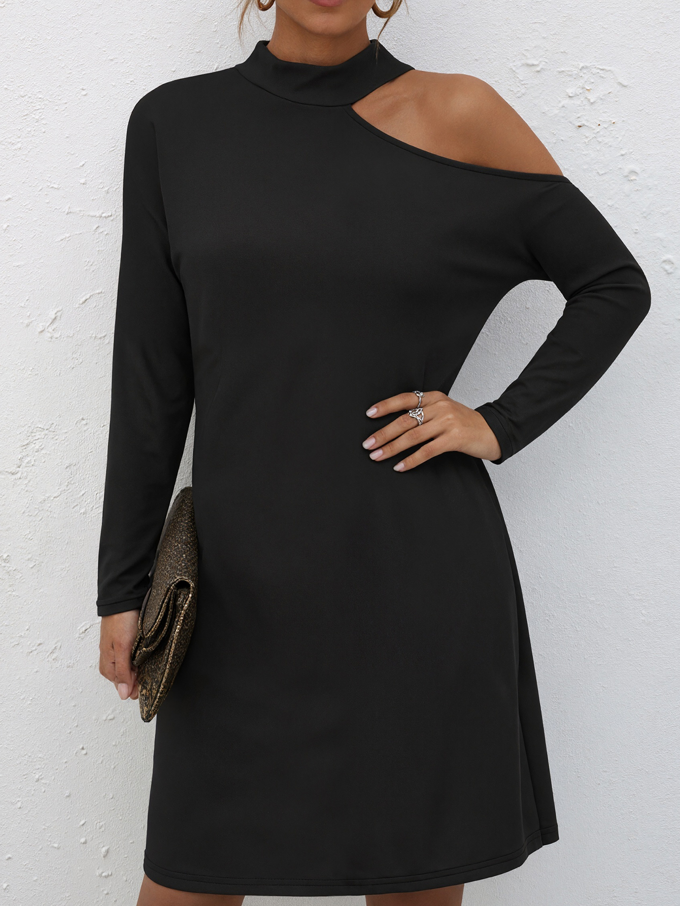 Women's Autumn Winter Fashion Office - Style Dress - Elegant Minimalist Cutout Shoulder Long - Sleeve Black Dress-CF55092