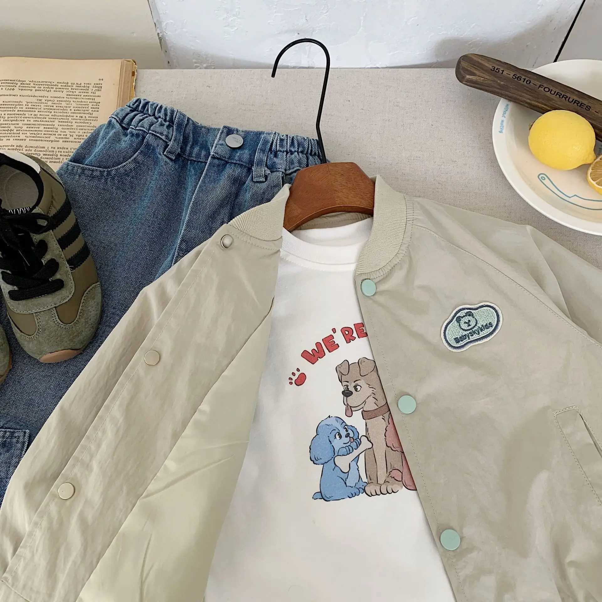 Baby Boys Autumn Coats New Loose Bear Printed Single Breasted Toddler Boys Jacket Round Neck Long Sleeves 18Y Boys Outerwear C251013