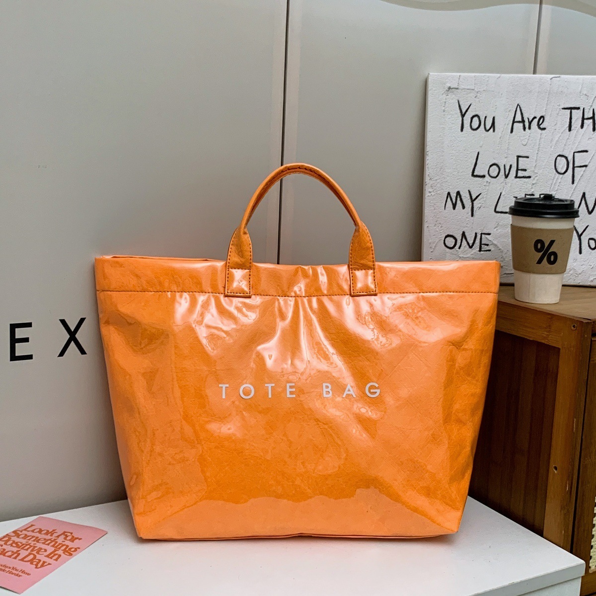 Chic PreppyStyle Large Capacity Tote Bag Lightweight PVC Kraft Paper With Magic Tape Closure 250917