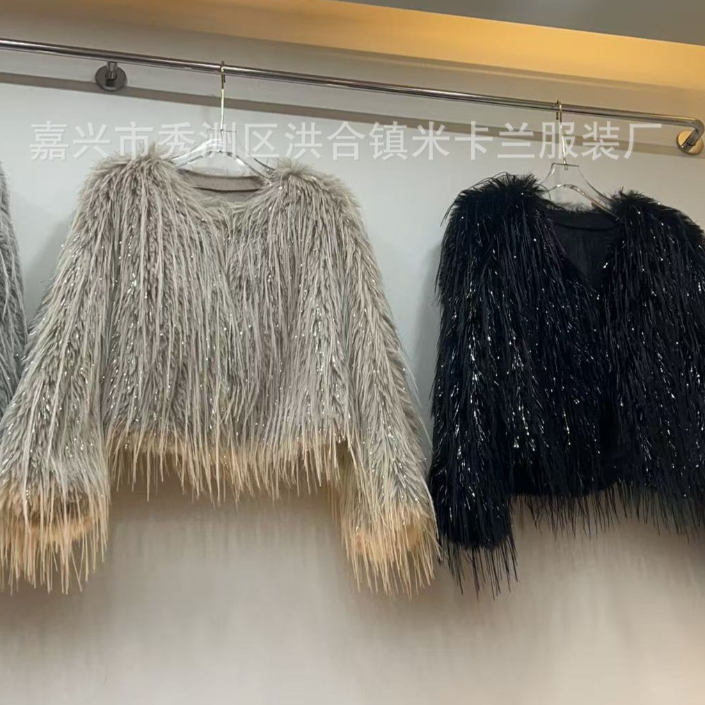 Designer fur top for women Short Slim Fit with Large Collar, Eco-friendly European Mink Imitation Fox Women's Plush Coat, Fur Coat