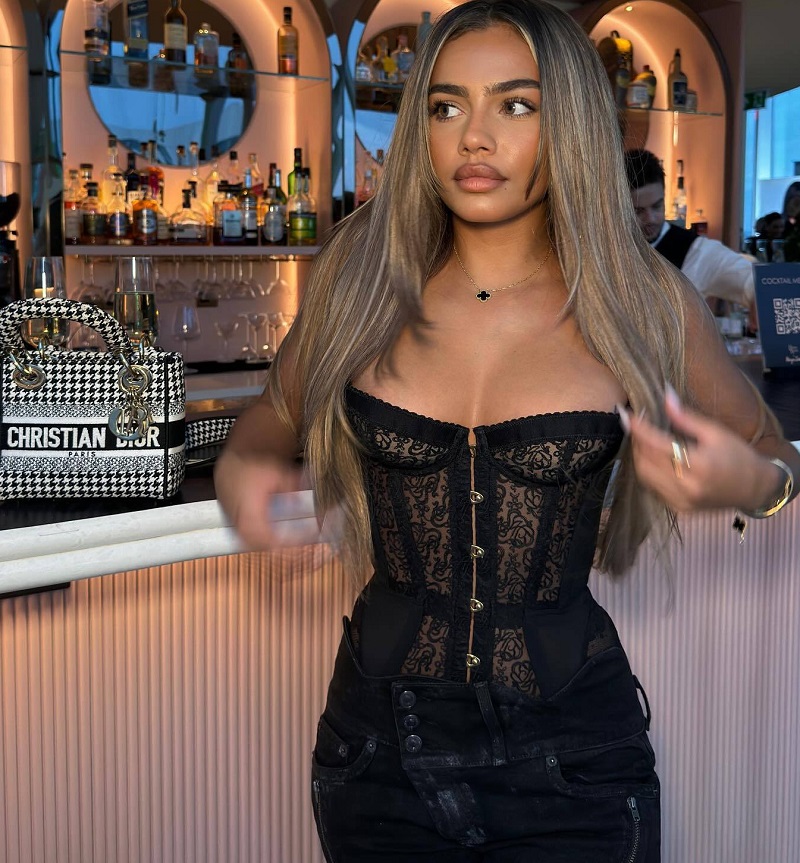 Designer Sexy Lace Strapless Corset Vest Women Slim Bandage V-neck Single Breasted Fishbone Tops Summer Lady All-match