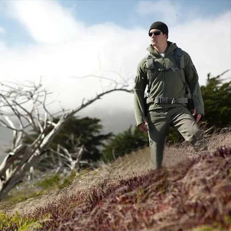 Mens Tactical Fece s Work Coats Hooded Safari Coats Outdoor Warm Cam Climbing Fishing Hiking king Windbreaker Y251013