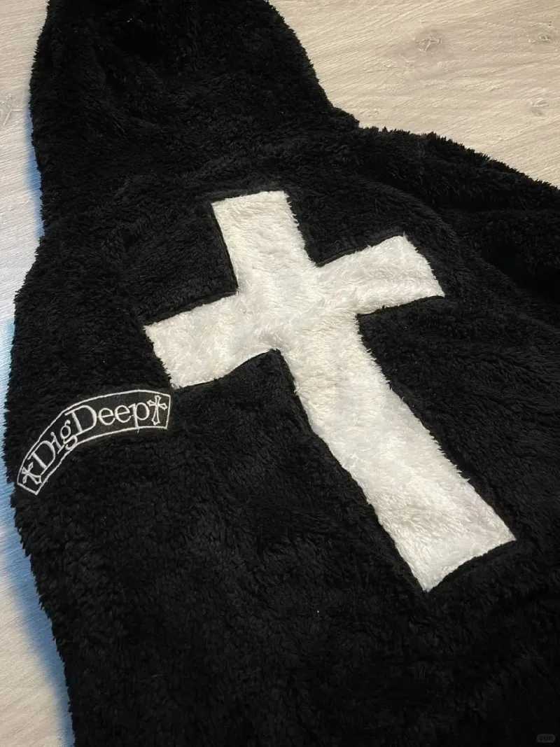 Hip hop warm oversized sweatshirt casual autumnwinter design skull pattern Harajuku street lamb wool women hoodie W251013