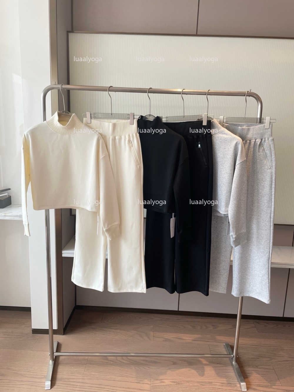 Designer Yoga Outfi… - image