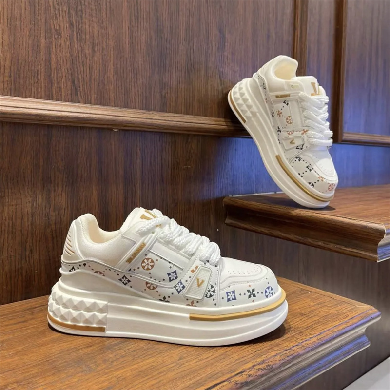 Free shipping designer Casual Shoes Thick soft soled casual sports for men fashionable comfortable running shoes doudoune Polished white