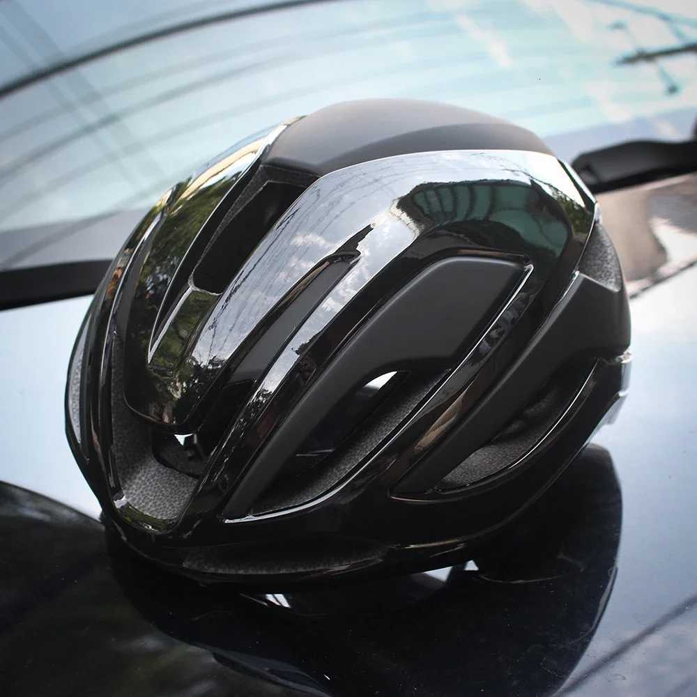 Road Cycling Helmet Bicycle Helmet Integrally Mtb Bike Helmet Men Women Outdoor Sport Safety Cap Racing Bike Equipments D251013