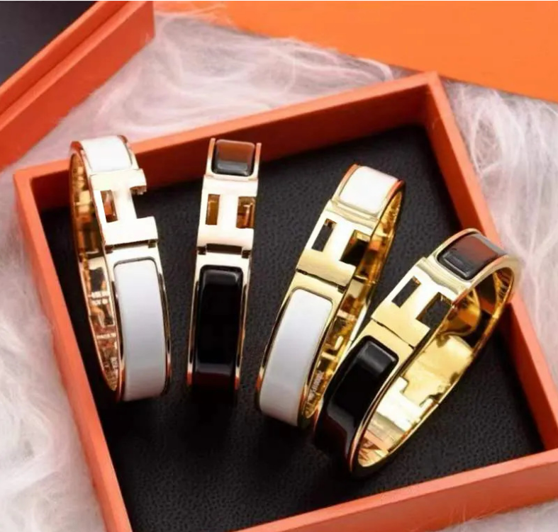 Female clic bracelet designer charm bracelet jewelry woman man 12mm wide casual preppy style classic 14 color select womens letter designer bracelet bangle