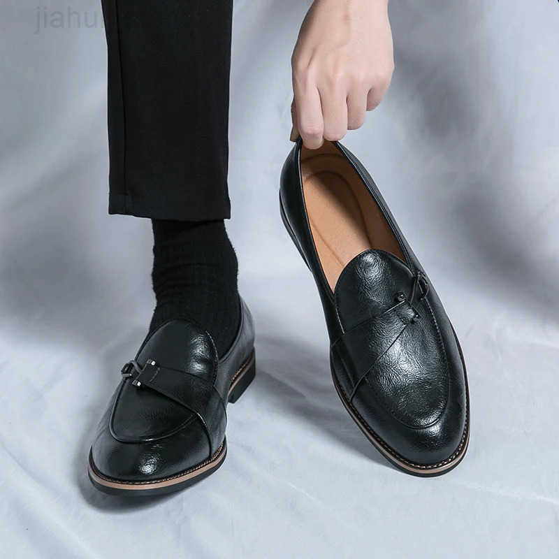 Black Loafers for Men Fashion Stone Pattern Mens Formal Monk Shoes Business Handmade Leather Mens Social Shoes Driving Shoes M251013