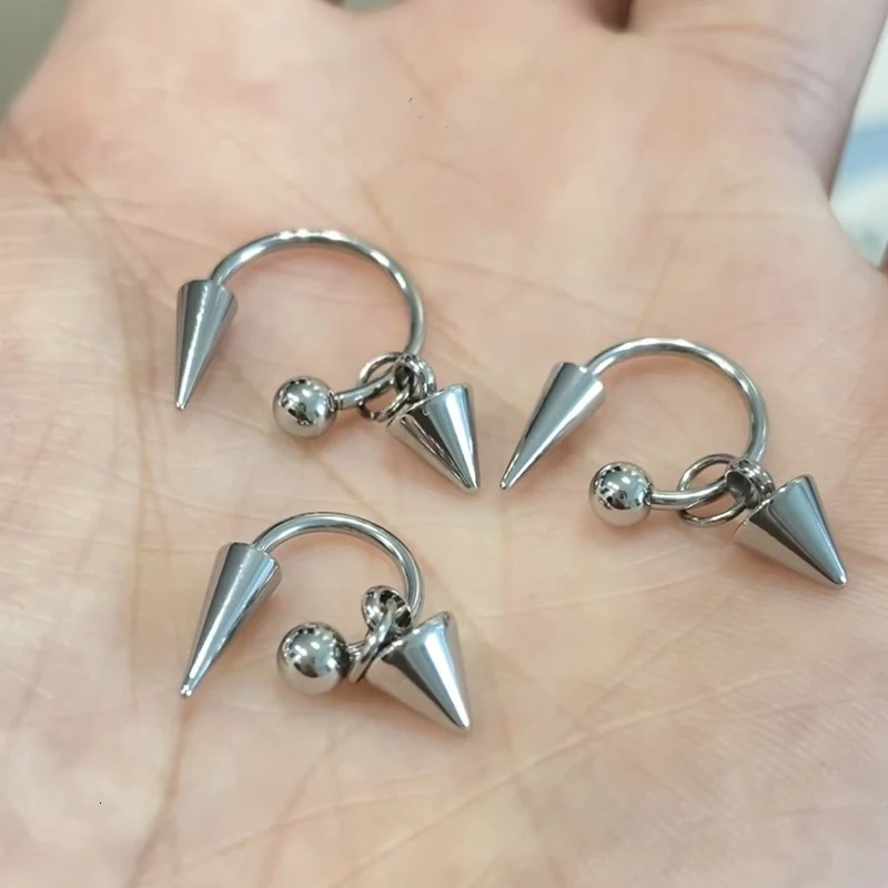 Punk Rivet Earrings for Women Korean Fashion Geometric Earrings Charms Goth Grunge Earrings Accessories Hiphop Fashion Jewelry 251013