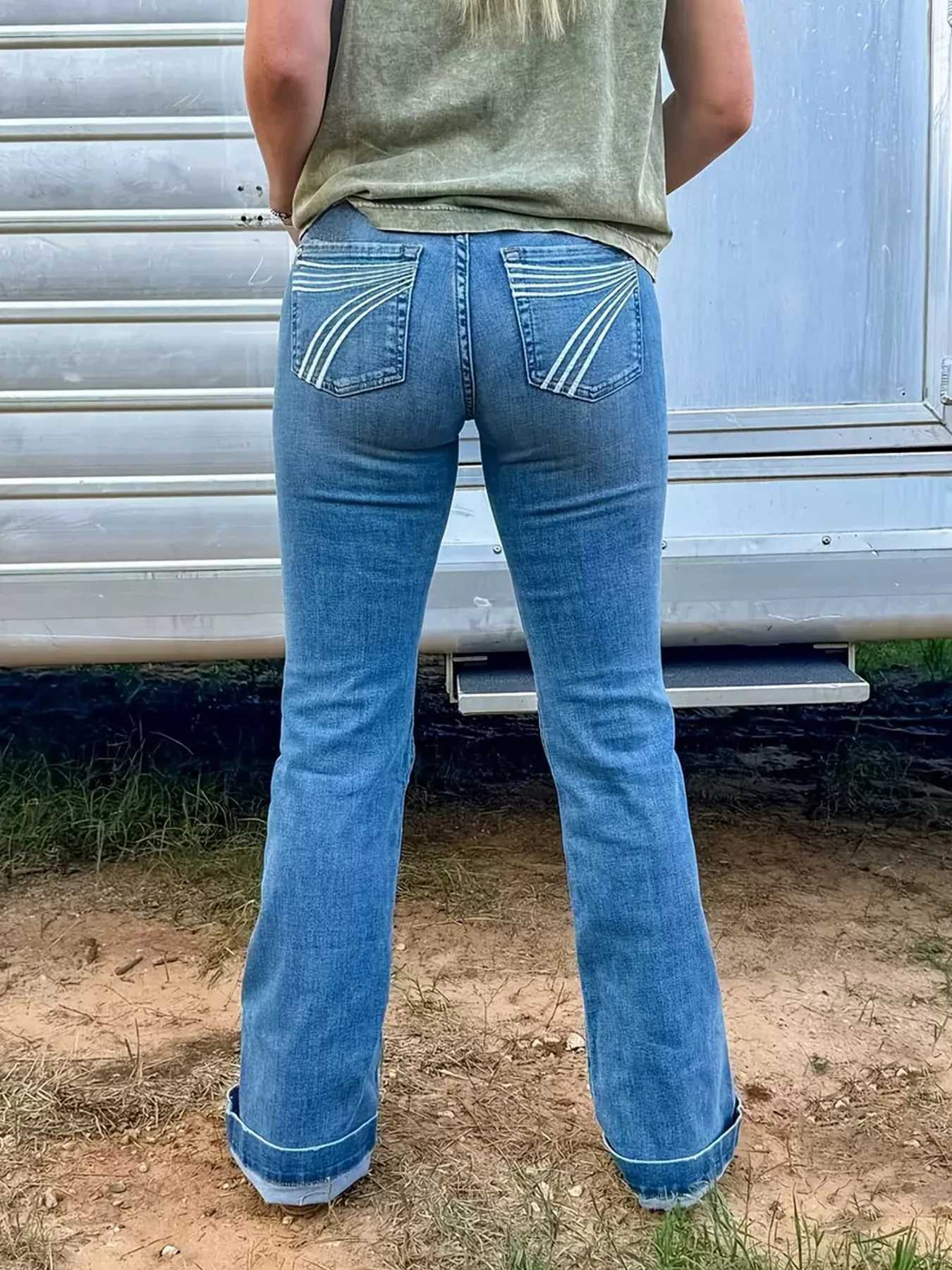 2025 New Womens High Waist Elastic Embroidered Flared Jeans High Quty Versatile Fashion Casual Jeans Machine Washable Suita C251013