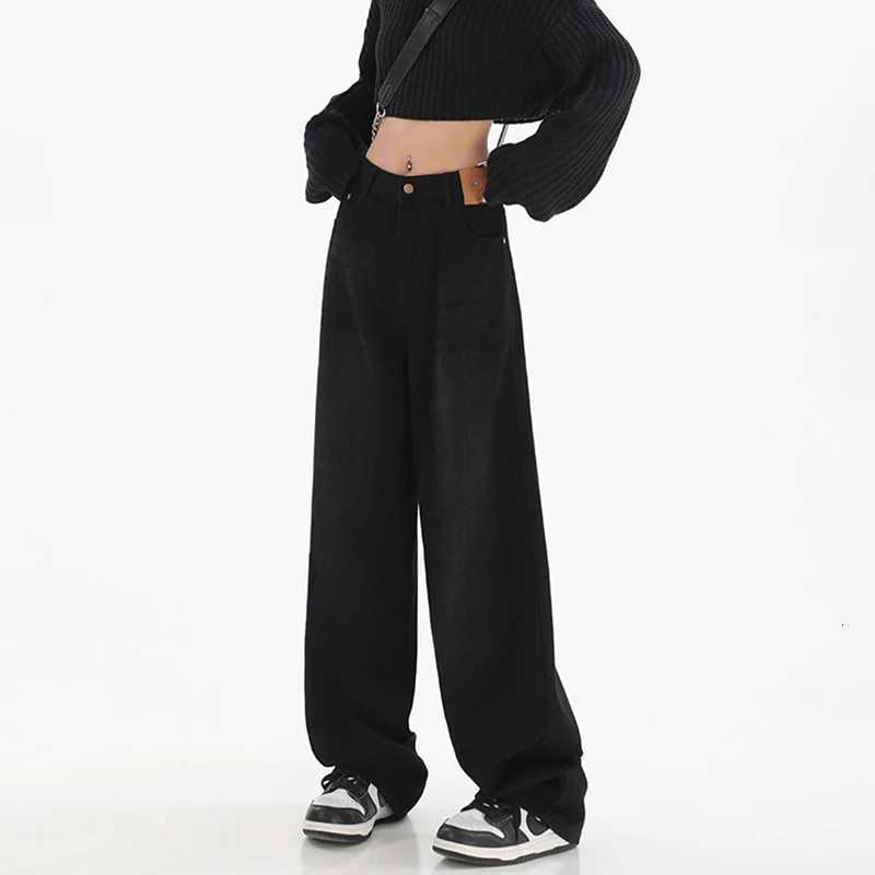 Female Classic Retro High Waist Baggy Jeans Women Korean Daily Straight Leg Denim Trousers Girls Comfortable Long PantsT251013
