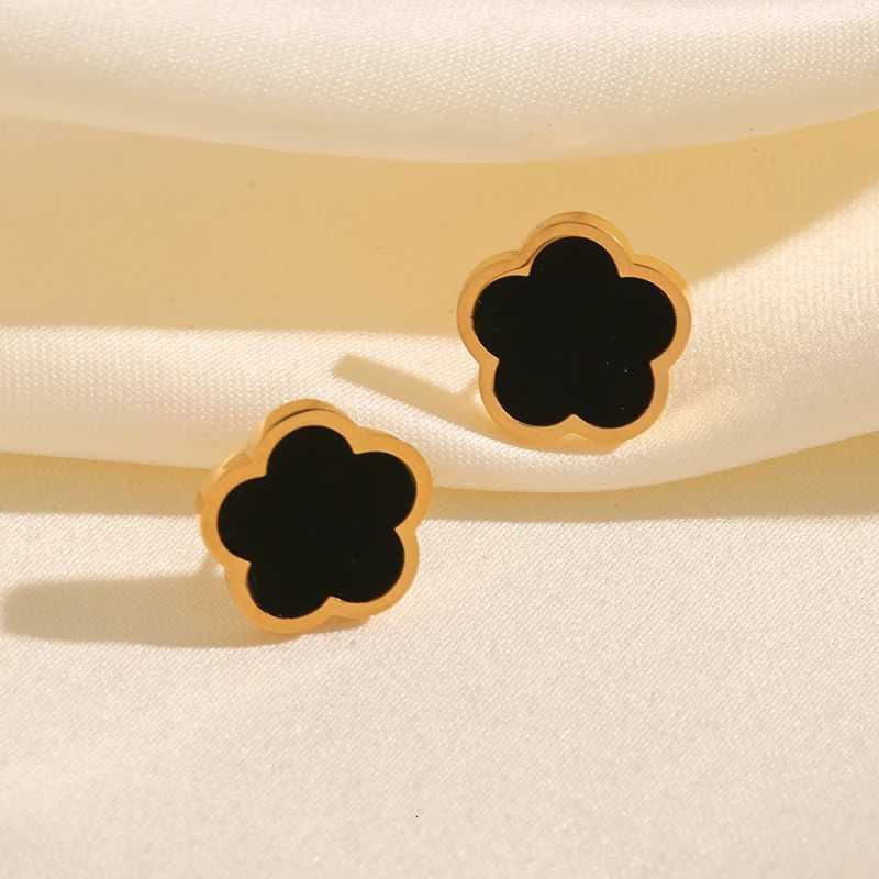 GANEMLY 316L StainlESS Steel Black Five Flower Stud Earrings For Women New TrenDY Waterproof Ear Jewelry Girls Gift entry luxW251013