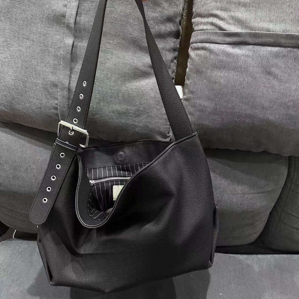 New Women's Tote Bag High-End Large Capacity Commuter Laptop Shoulder Crossbody Handbag B5