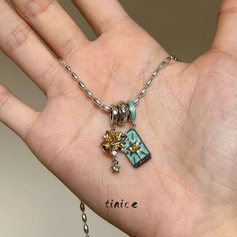 Necklace Designer Luxury jewelry for Women men Oil-Drip Tarot Card Star Aolly plated with silver Atmospheric Fashion Unique Festival Vacation gift