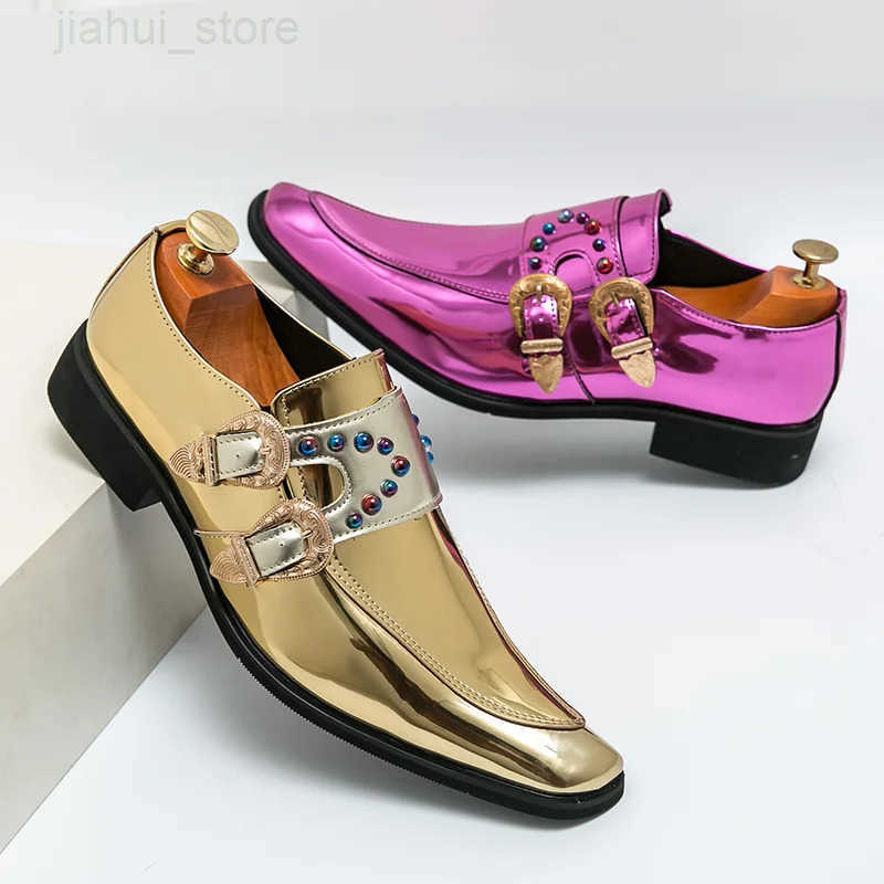 Hot Luxury Pink Mens Patent Leather Shoes Designer High Quality Pointed Chelsea Formal Shoes Man Dress Wedding Party Shoes Men M251013