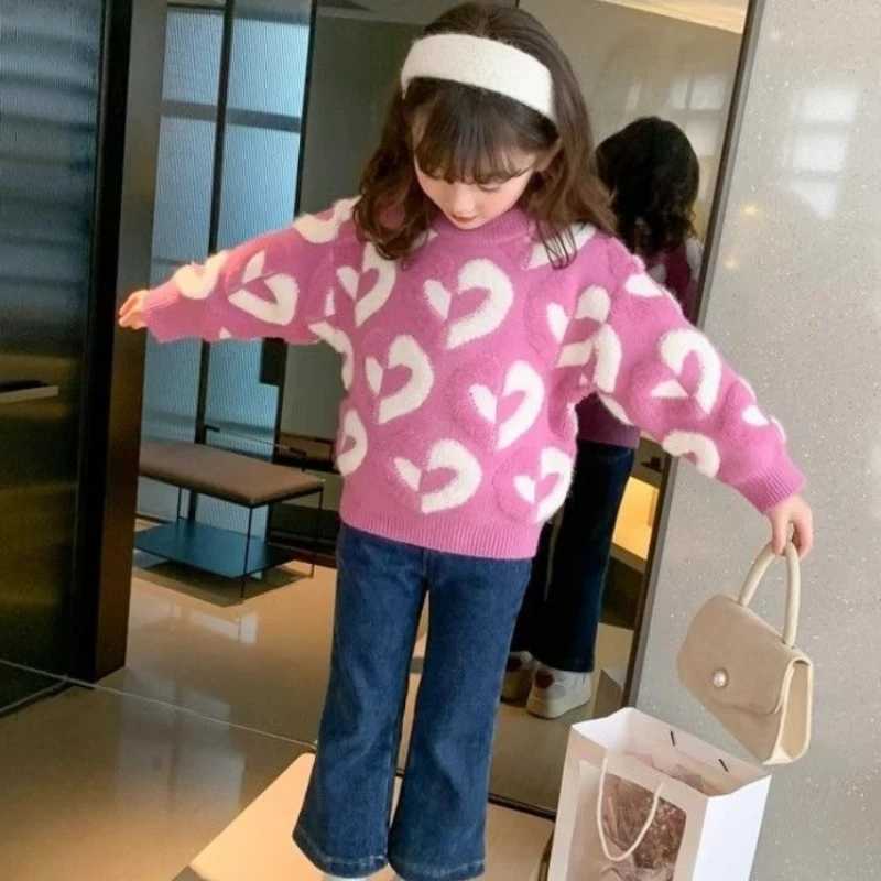 2025 NewKids Autumn Winter Thickened HeartKnit Sweater Base Layer for Girls Cozy Trendy Childrens Knitwear C251013