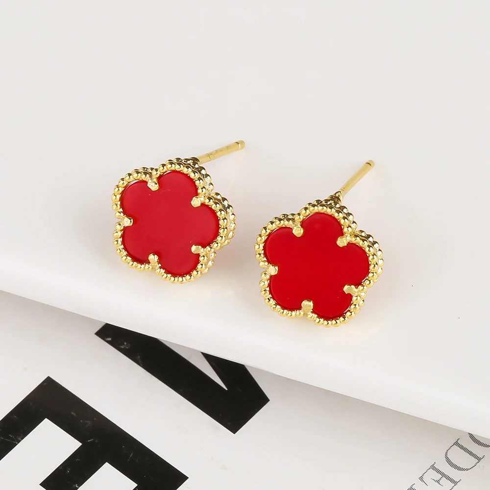 Luxury Temperament Hot Selling Minimalist Plant Plum Blossom Five Leaf Petal Natural Stone Earrings For Women 18K Gold PlatedW251013
