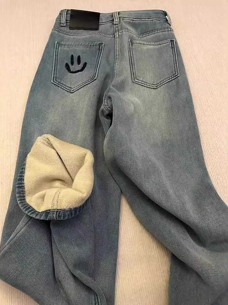 Smiling Face Embroidery Plush Thick Wide Leg Jeans for Womens Autumn Winter New High Waisted Casual Slimming Straight Leg PantsT251013
