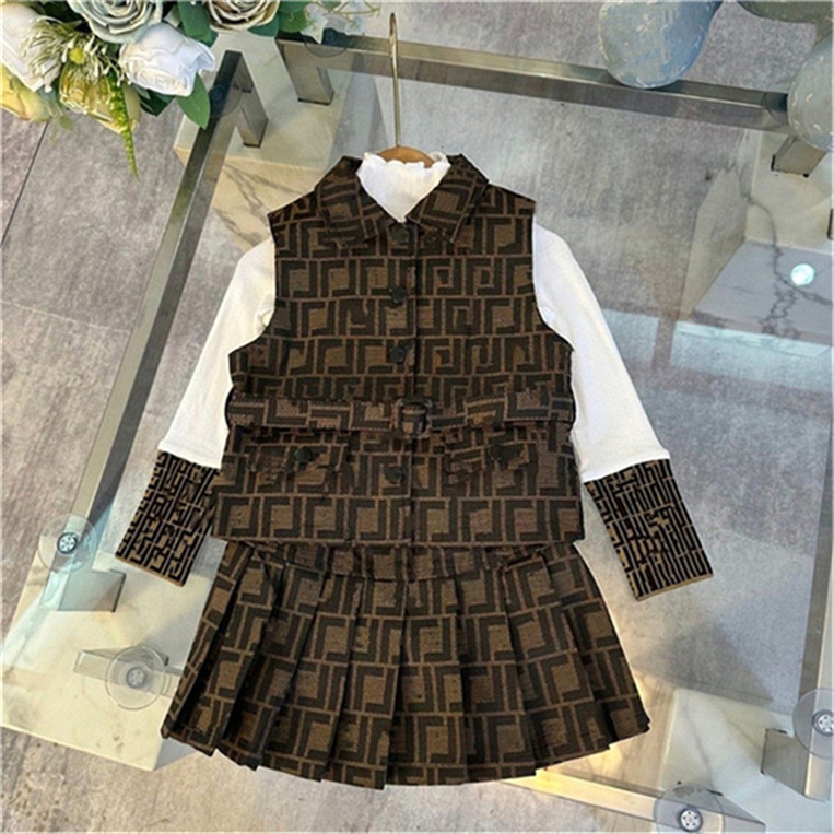 Designer fashionable girl's dress Spring/Autumn style Children's long sleeved dress Classic round-neck jacquard denim fabric two-piece size 90-160CM D38